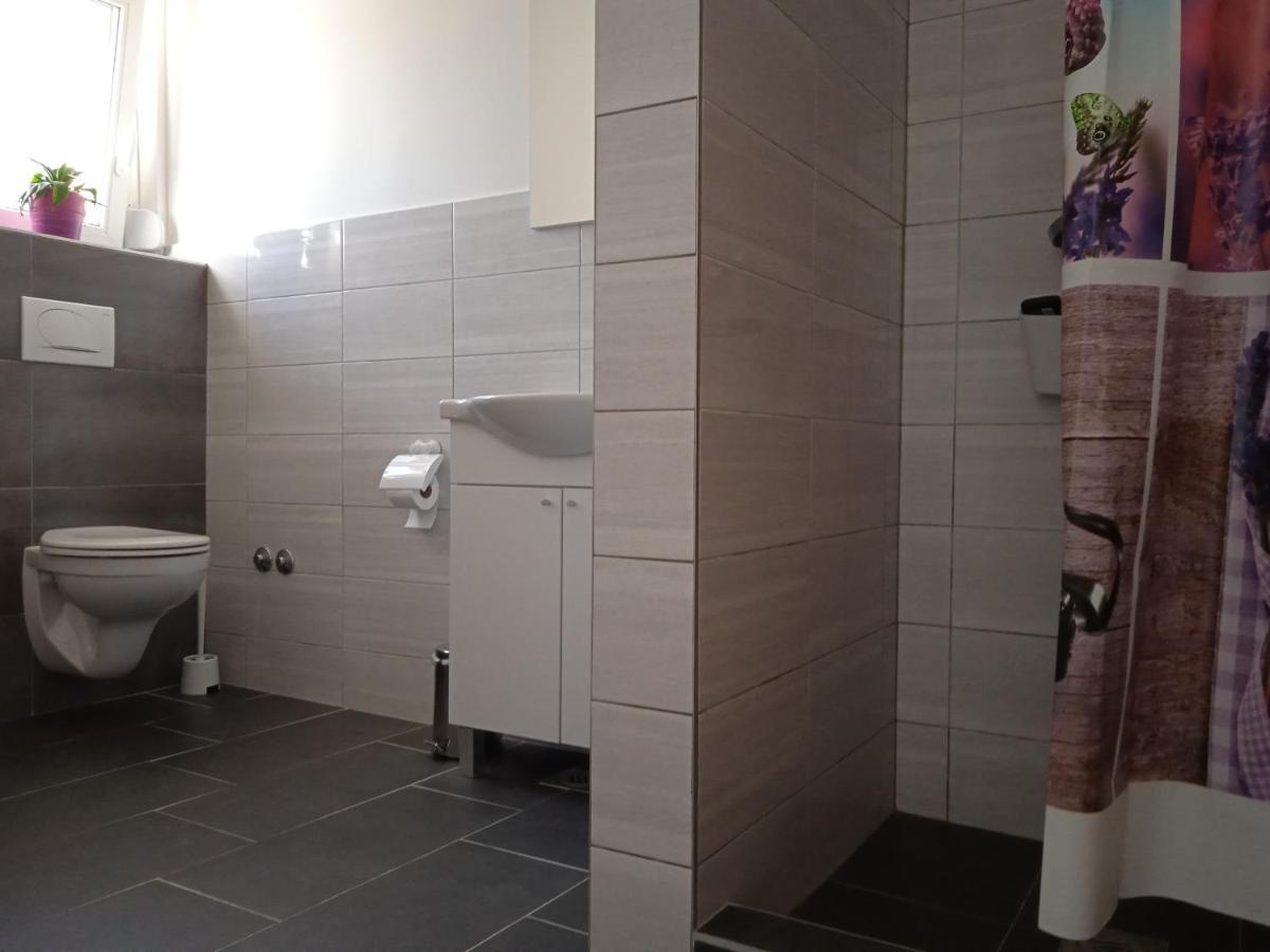 Seoski Turizam Stari Mlin Na Korani Room 2 Карловаць Екстер'єр фото